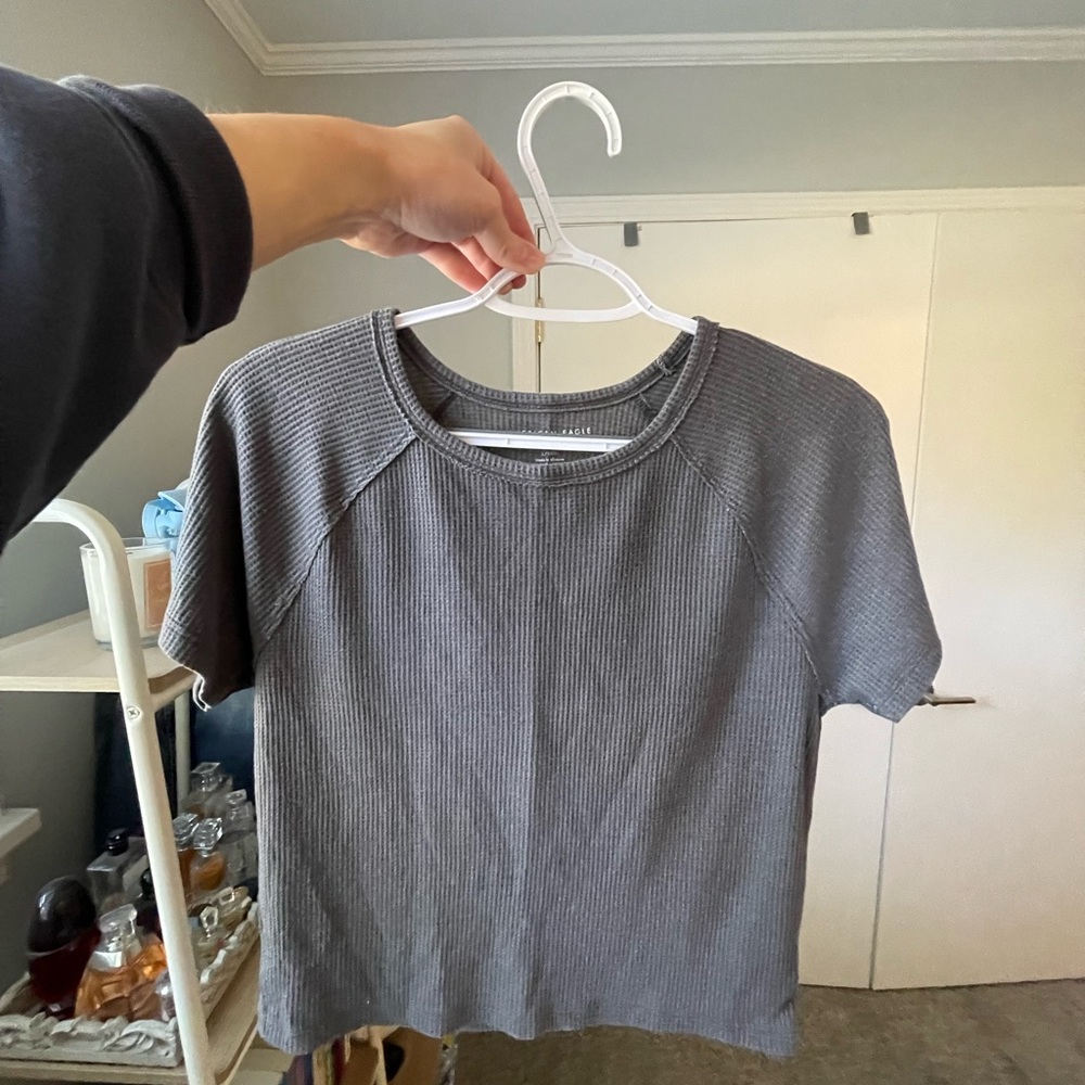 American Eagle waffle tshirt. Size large